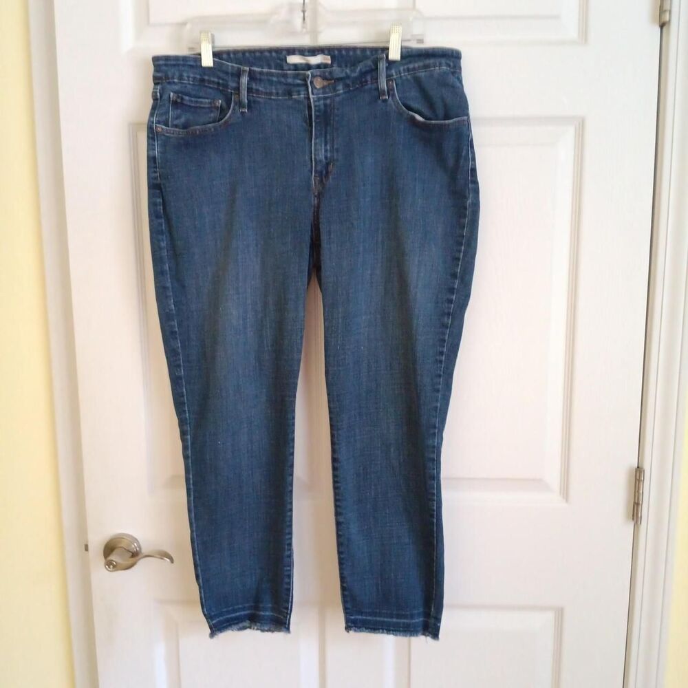 Levi’s 711 Skinny Jeans in Women’s Plus Size 20W